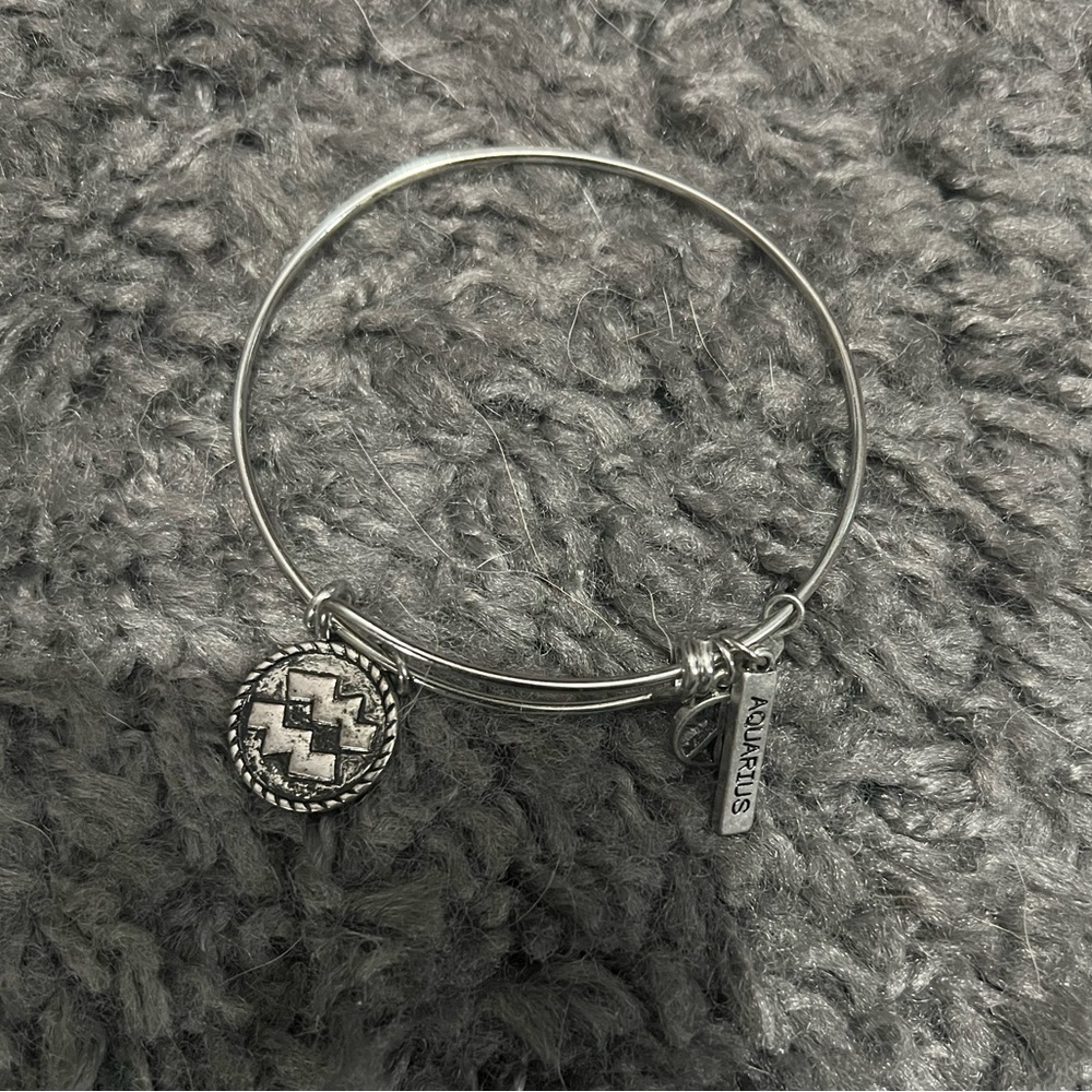 Silver Aquarius ♒️ bracelet